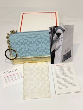 Coach Light Blue Signature Key Card Holder with Gold Accent Vintage NWT